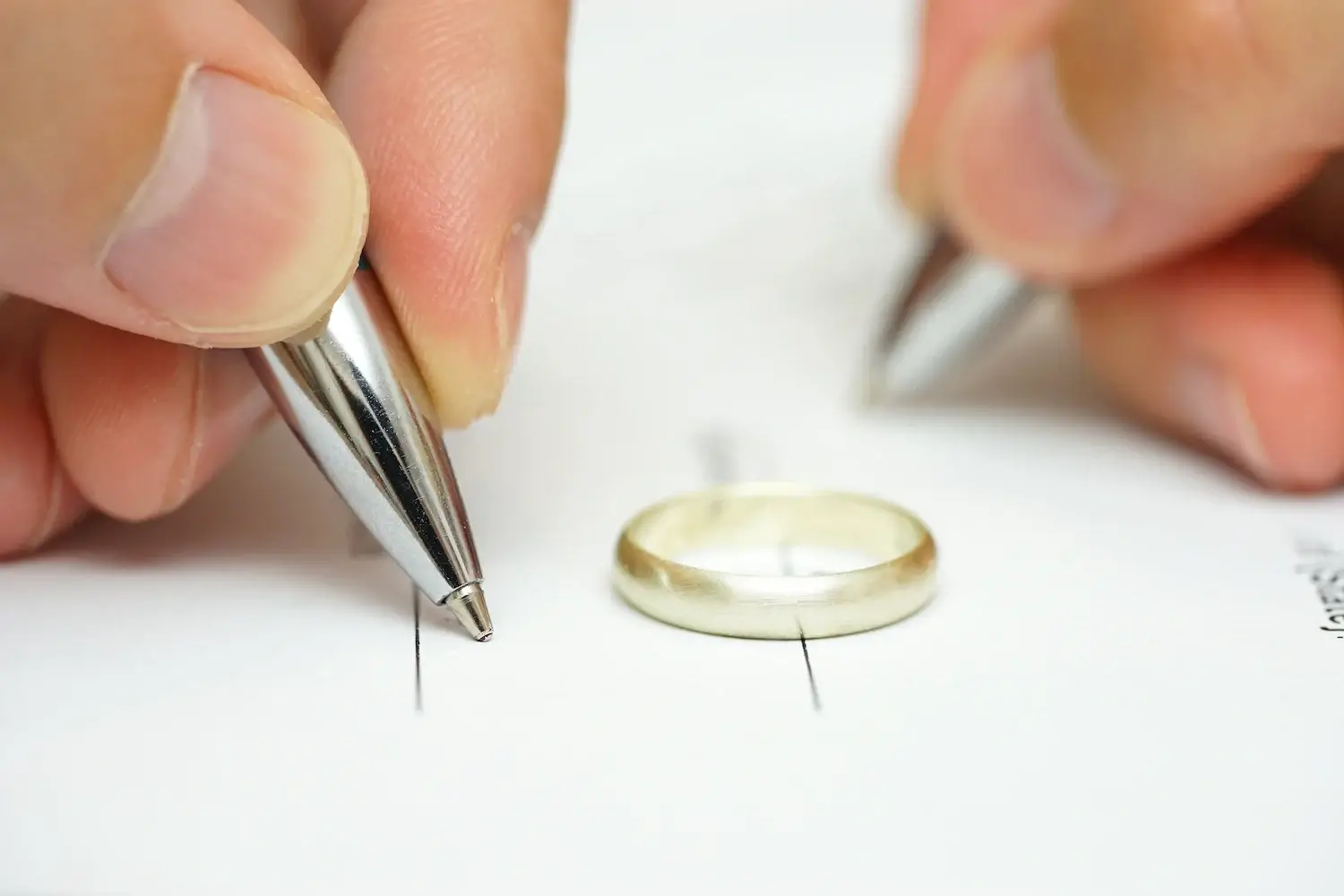 Strengthening Your Position in Divorce Negotiations with Professional Mediation Buxton